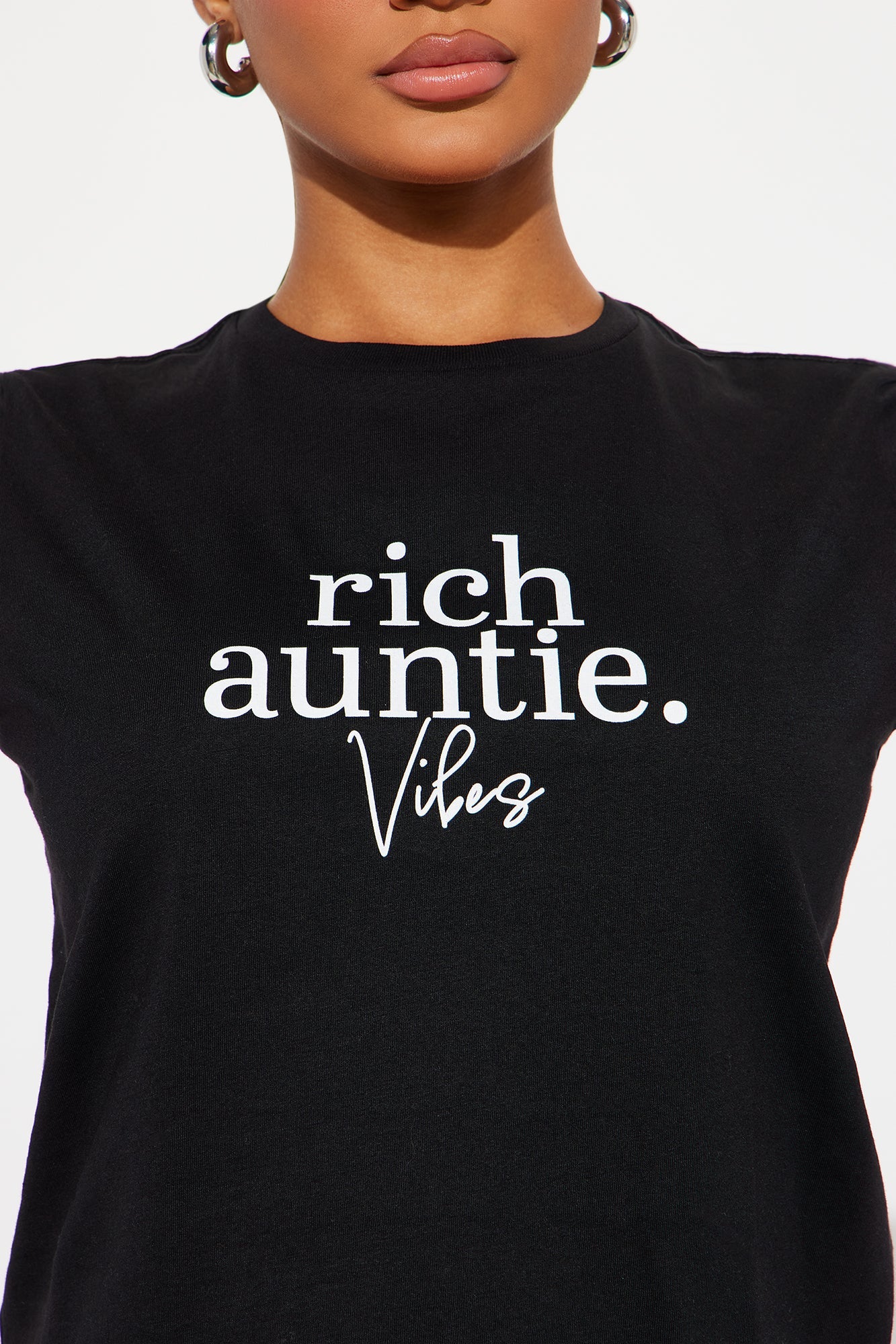 Rich Auntie Vibes - T-Shirt